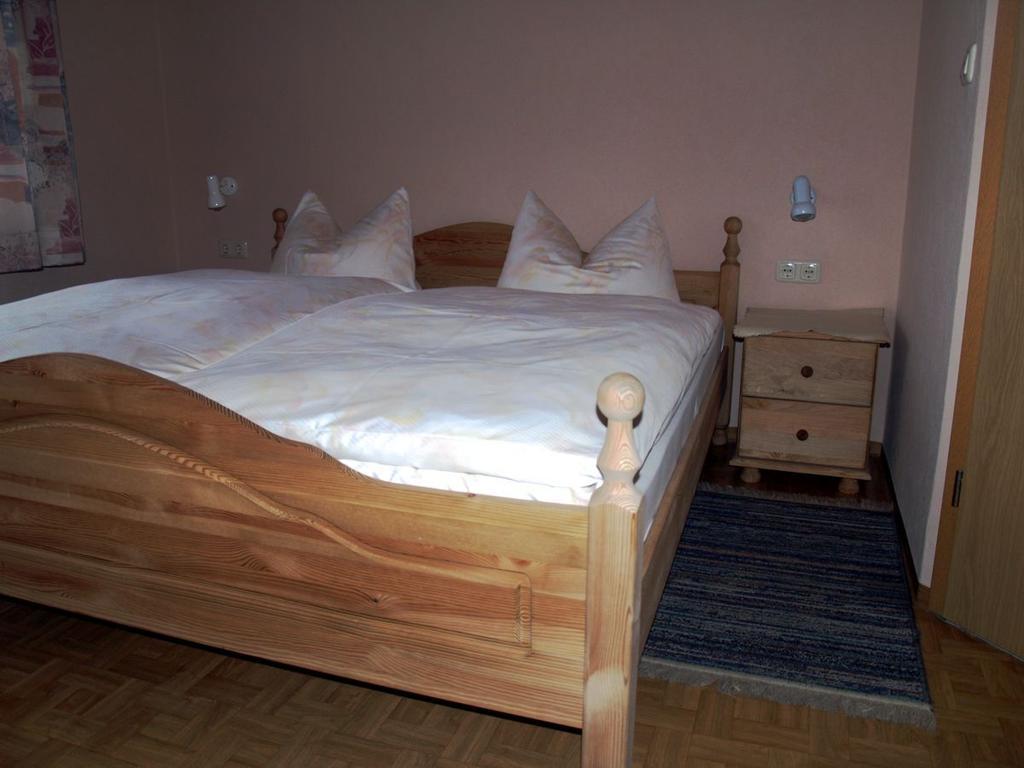 Pension Loeffler Steinbach am Wald ภายนอก รูปภาพ